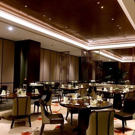 Golden Eagle Summit Hotel Куншан Екстериор снимка